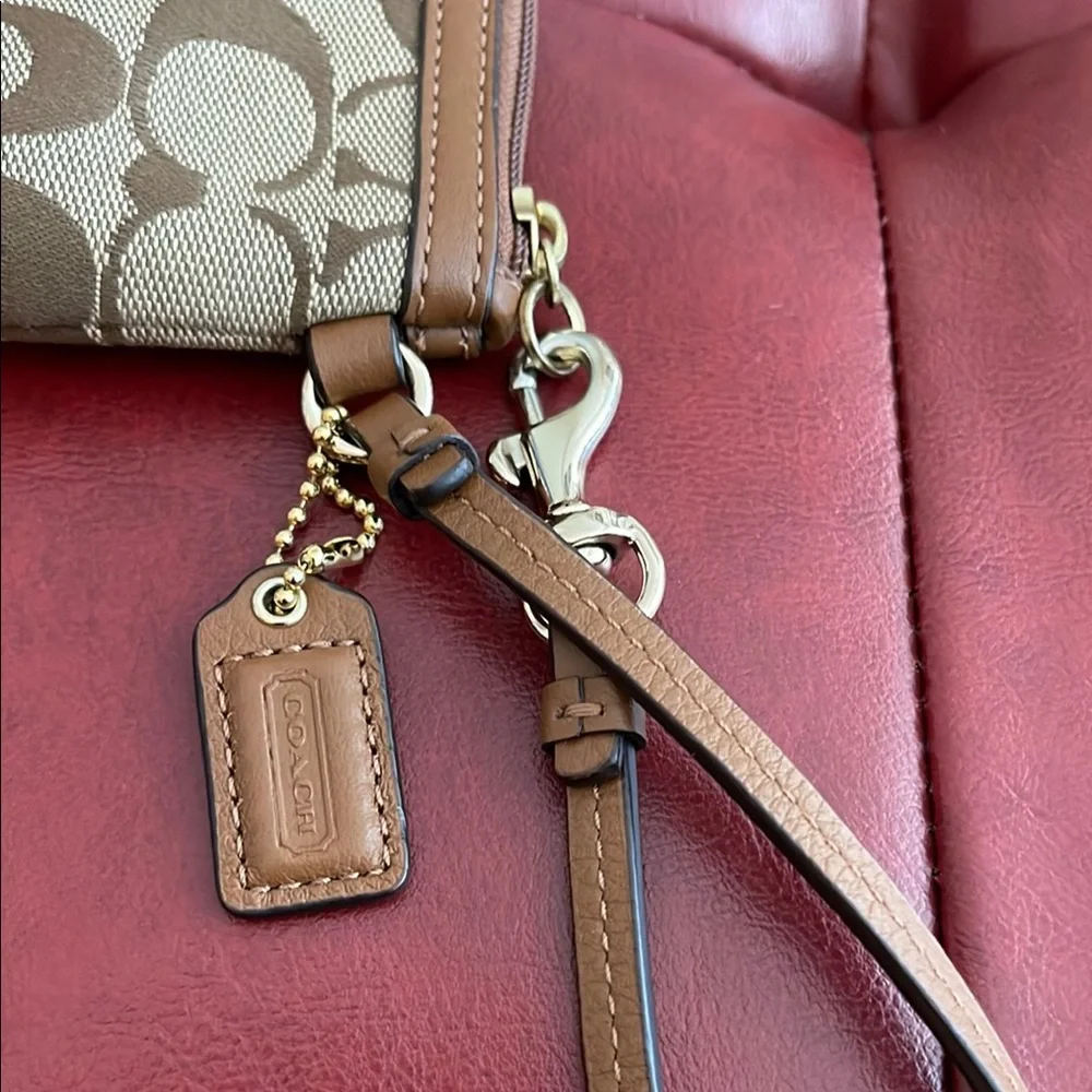 Coach Tan and Brown Signature Clutch - Picture 4 of 6